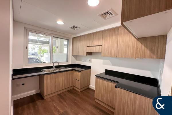 Upgraded Flooring | Park Facing | 3 Bedroom